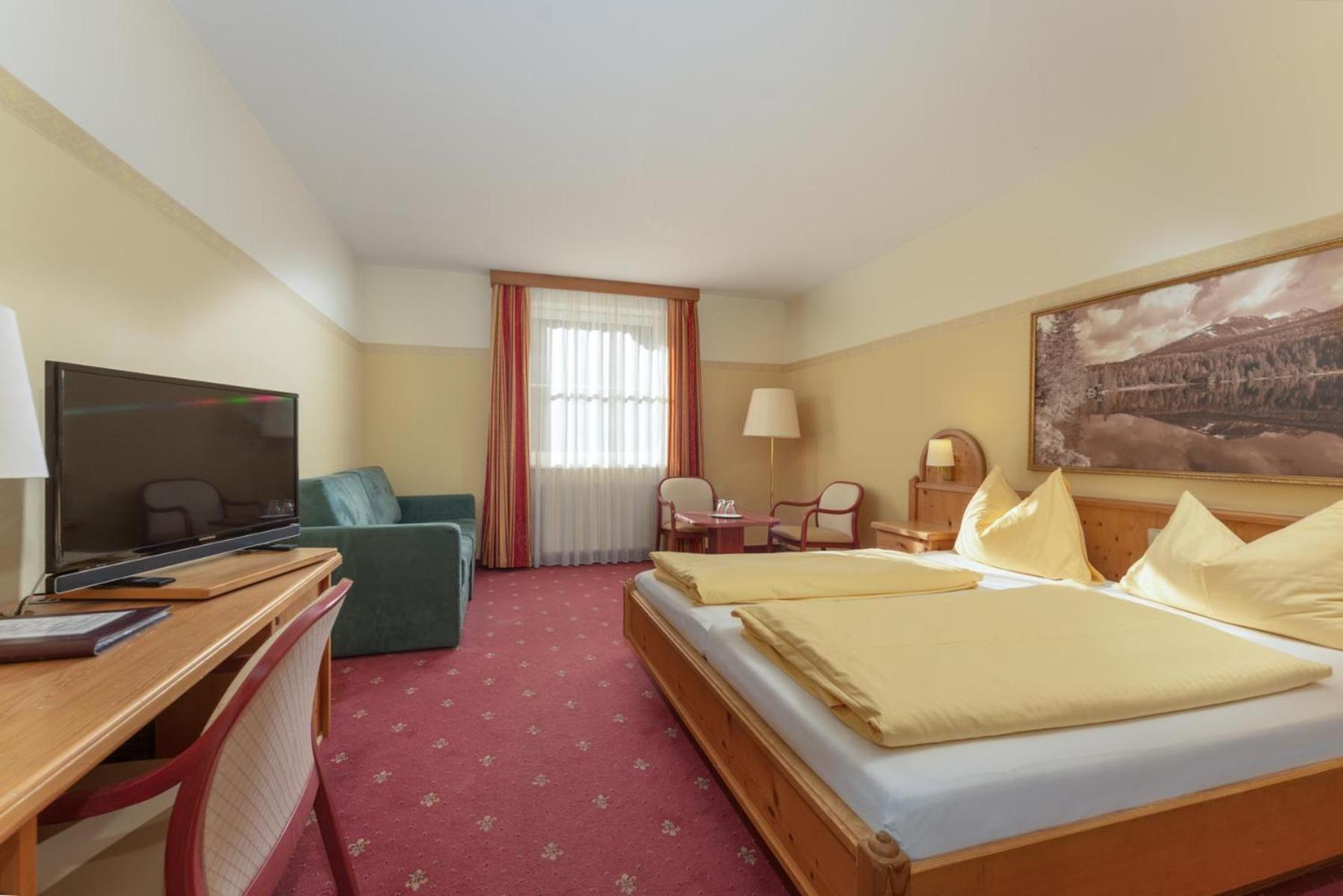 אלטנמרקט אים פונגאו Hotel Restaurant Lebzelter מראה חיצוני תמונה